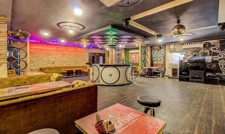 Hotel Premium Townyard By Hotel Sot- Ideal Family Stay Near Taj Mahal Nagla Dhimar 0*,  India