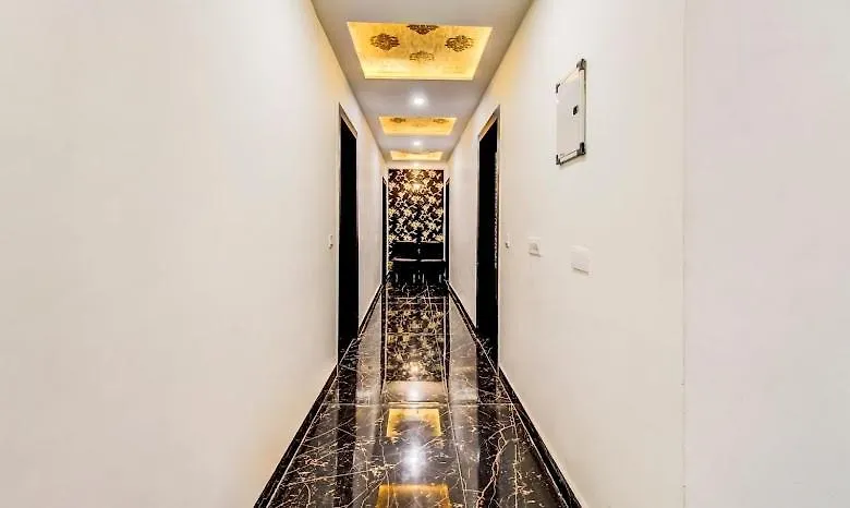 Hotel Premium Townyard By Hotel Sot- Ideal Family Stay Near Taj Mahal Nagla Dhimar 0*,